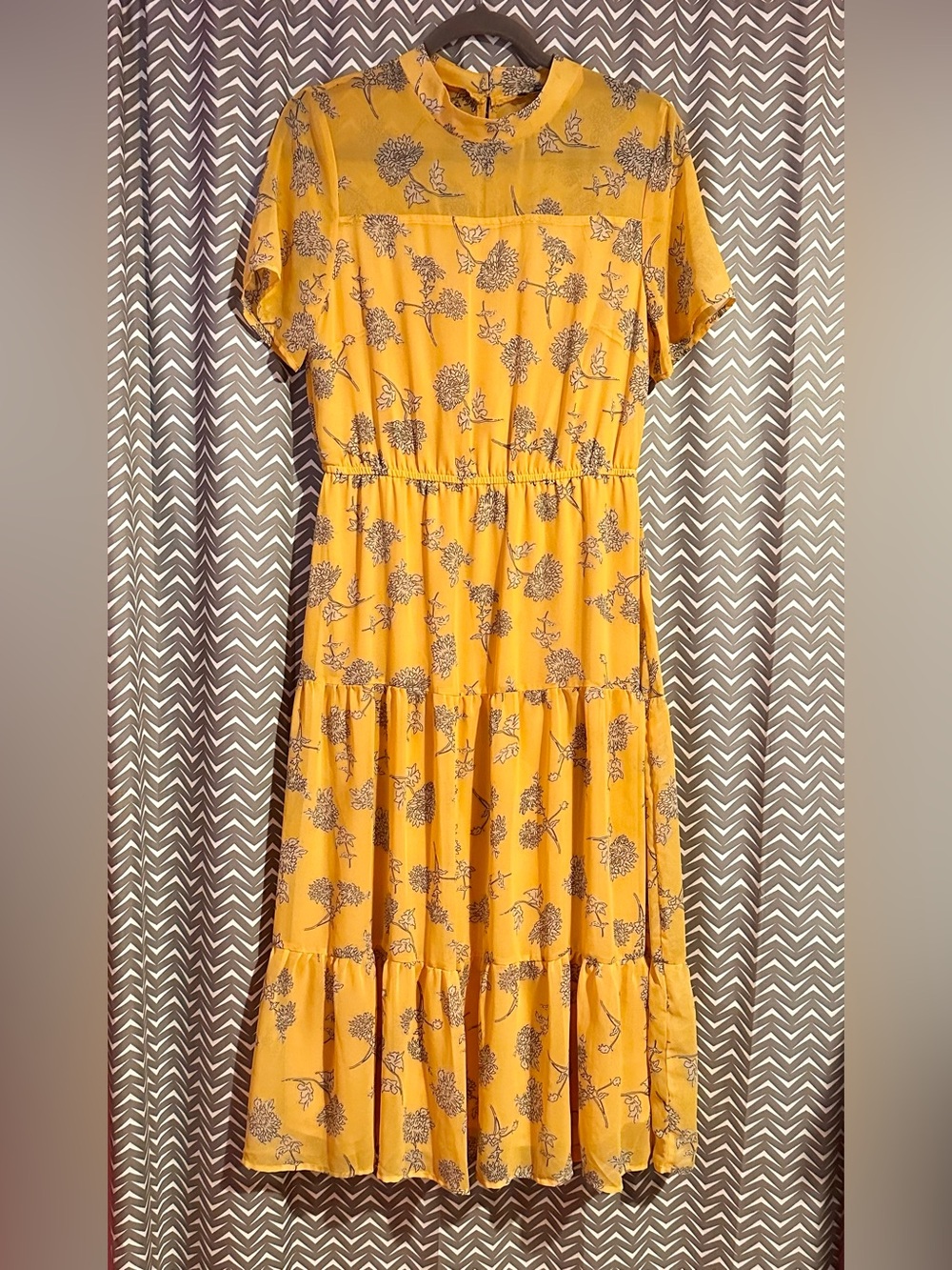 Lulus | Floral Dressed Up Mustard Yellow Floral Print Midi Dress, M - Picture 4 of 9
